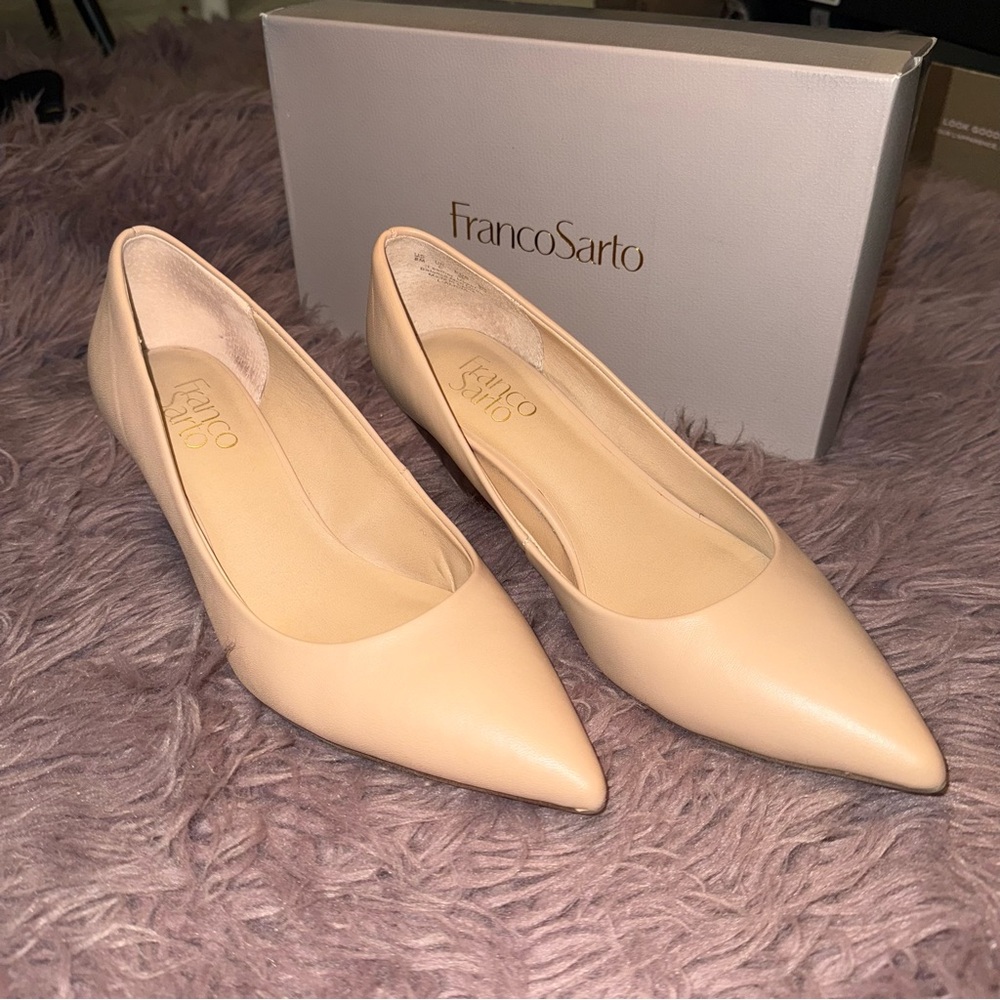 Franco Sarto Women's Tan Wedges